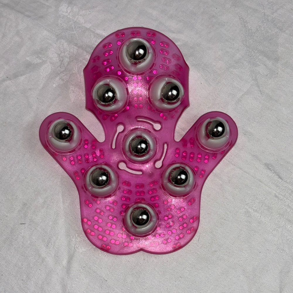 Pink Handheld Massage Roller/Grooming Tool